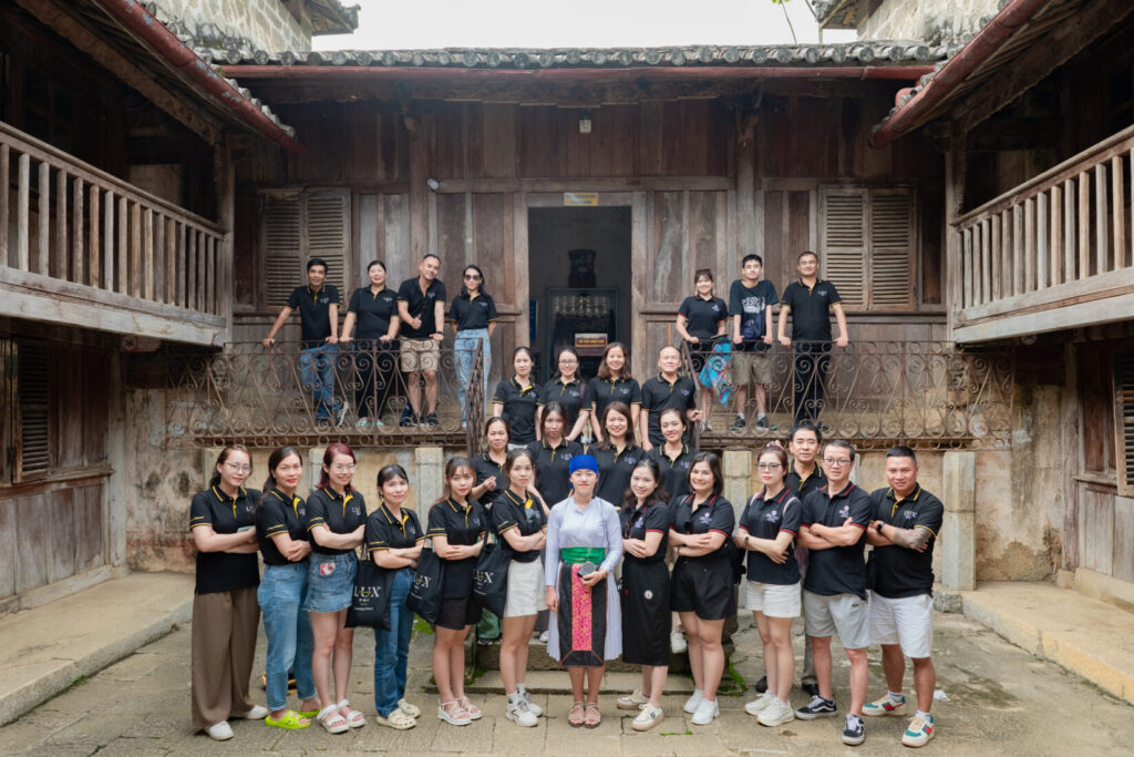 LuxGroup team on a volunteer trip to Ha Giang