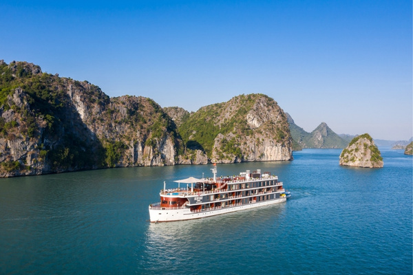 Experience a Lan Ha Bay 1 night cruise with Heritage Cruises Binh Chuan