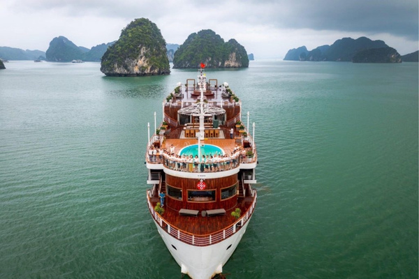 Heritage Cruises Binh Chuan is consistently rated among the best Lan Ha Bay cruises