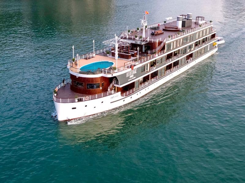 Du thuyền Heritage Cruises Bình Chuẩn hứa hẹn mang lại trải nghiệm đẳng cấp
