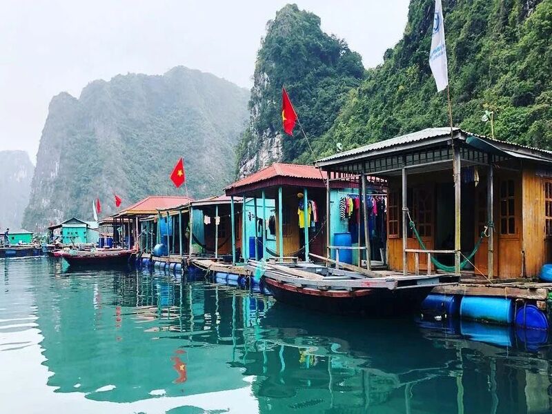 Các điểm đặc sắc của làng chài Cửa Vạn