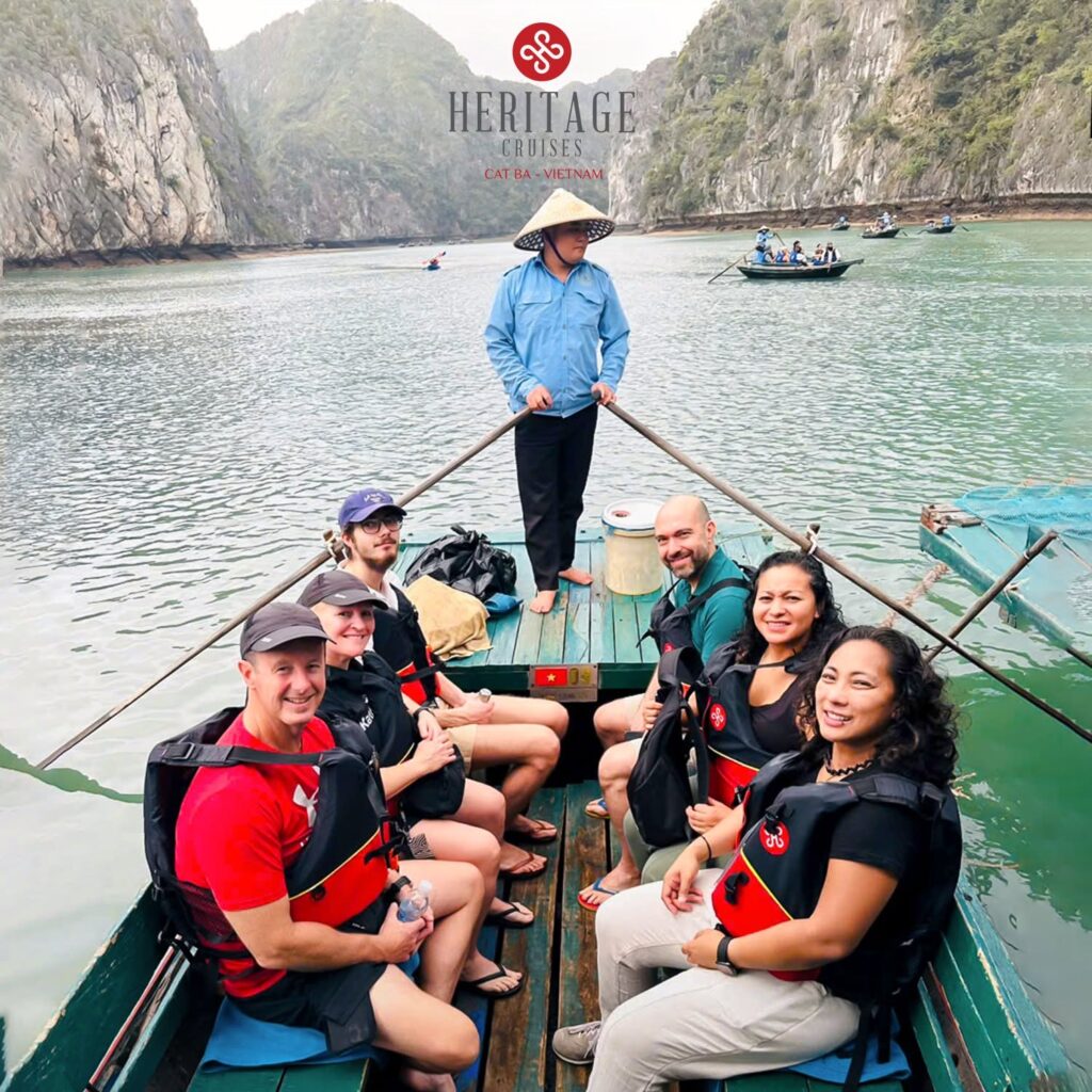 lan ha bay luxury cruise