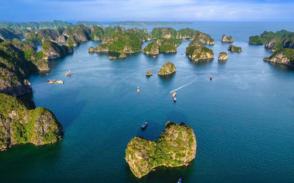 lan ha bay luxury cruise