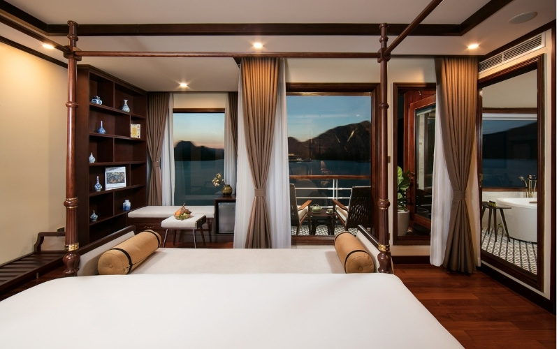 Ưu tiên phòng có ban công riêng, cửa kính lớn để thuận tiện ngắm cảnh từ cabin